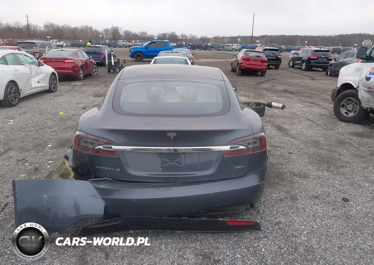 2018 Tesla Model S VIN:5YJSA1E23JF256724 - 15