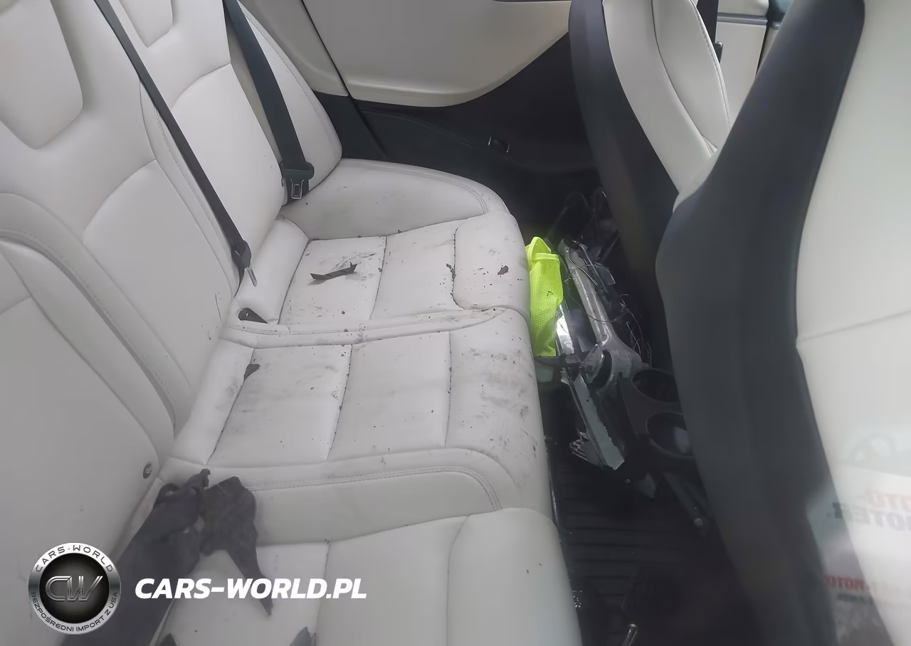 2018 Tesla Model S VIN:5YJSA1E23JF256724 - 8
