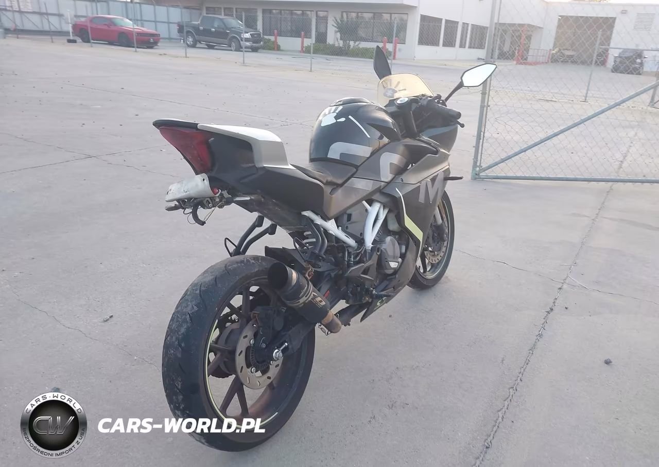 2022 Cf Moto 300Ss VIN:LCEPDPL39N6000505 - 4