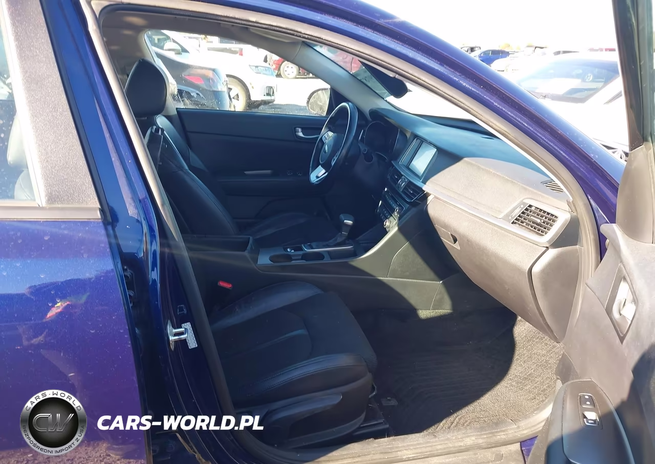2020 Kia Optima S VIN:5XXGT4L34LG412797 - 5
