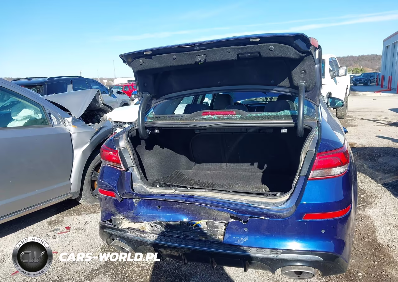 2020 Kia Optima S VIN:5XXGT4L34LG412797 - 6