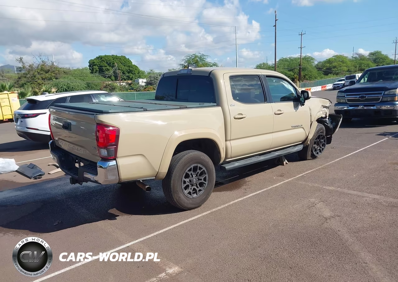 2019 Toyota Tacoma Sr5 V6 VIN:3TMAZ5CN5KM093399 - 4