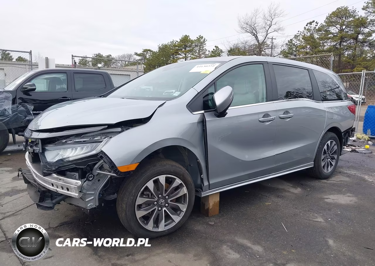 2025 Honda Odyssey Touring VIN:5FNRL6H84SB028075 - 2