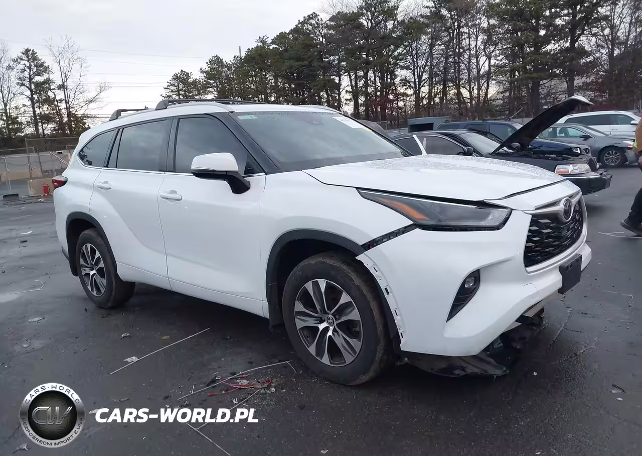 2022 Toyota Highlander Xle