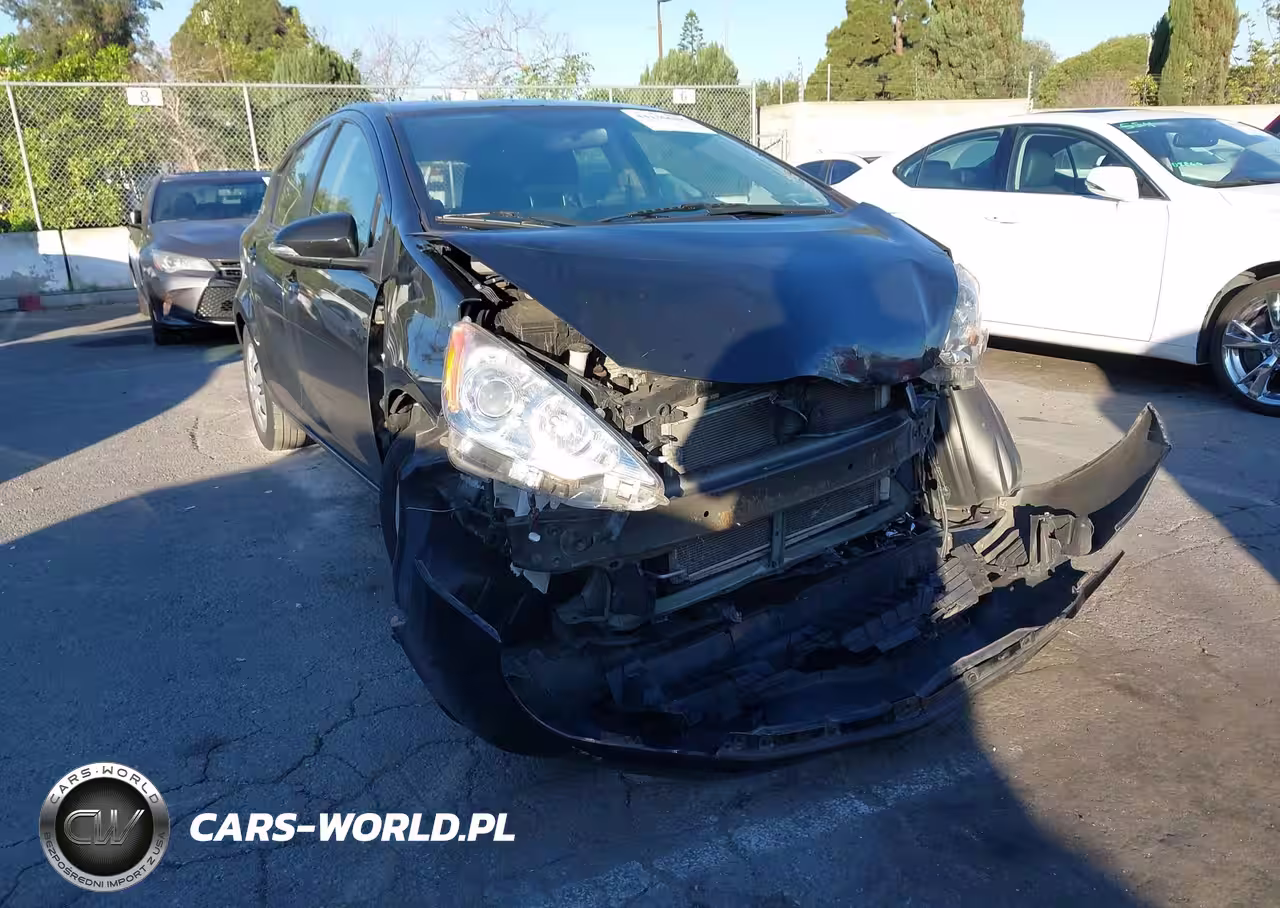 2012 Toyota Prius C Two