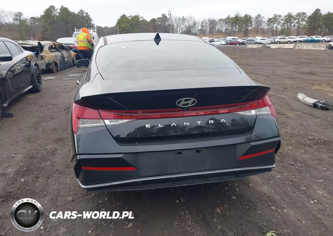 2026 Hyundai Elantra Sel Sport Premium VIN:KMHLS4DG5TU116244 - 16