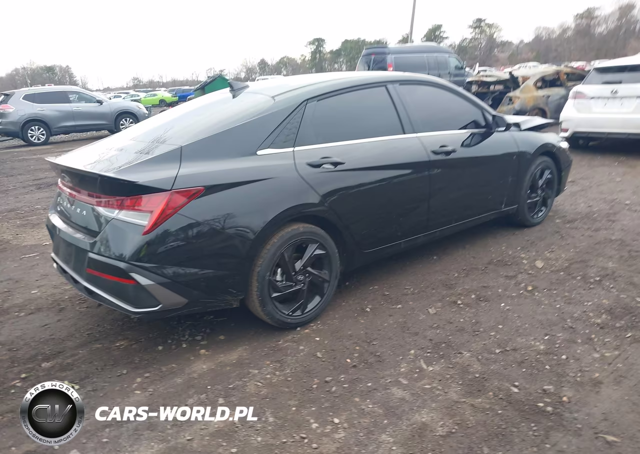 2026 Hyundai Elantra Sel Sport Premium VIN:KMHLS4DG5TU116244 - 4