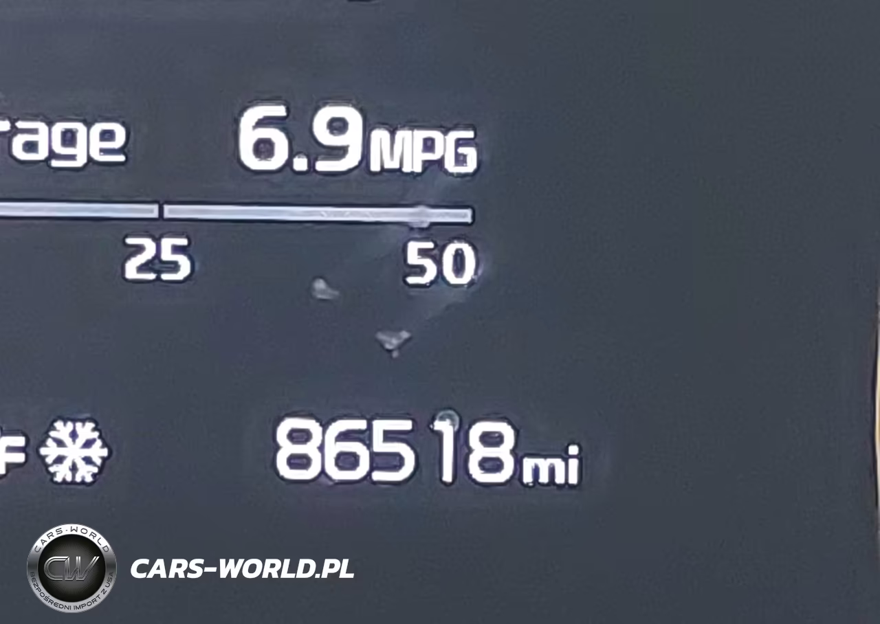 2019 Kia Optima S VIN:5XXGT4L37KG289852 - 15