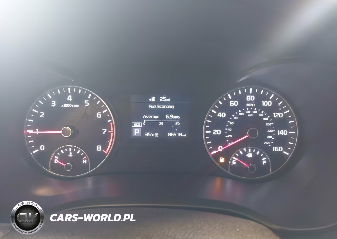 2019 Kia Optima S VIN:5XXGT4L37KG289852 - 7