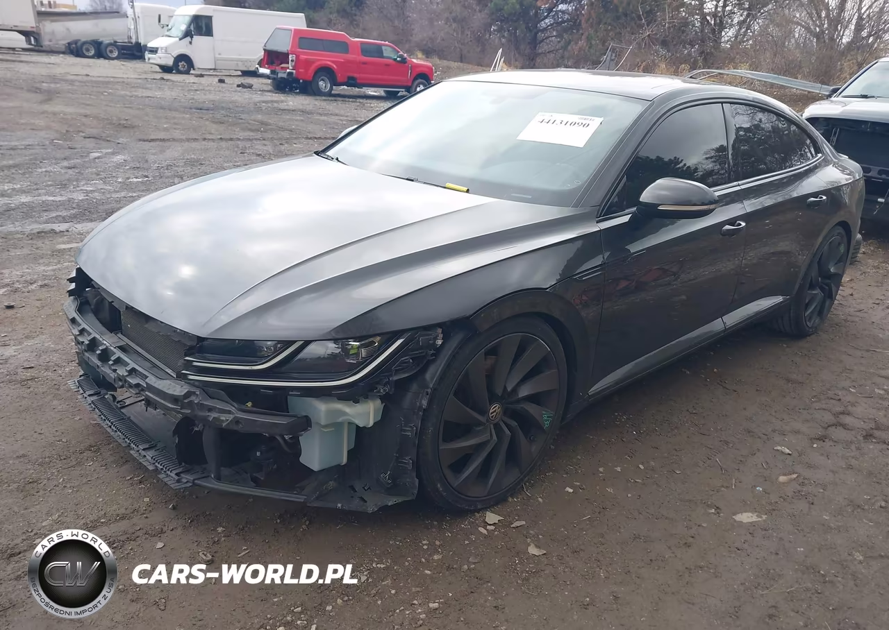 2020 Volkswagen Arteon 2.0T Sel R-Line VIN:WVWHR7AN7LE015968 - 2