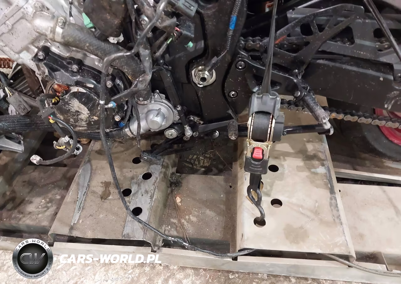 2025 Suzuki Gsx-R1000 R VIN:JS1DM11H5S7100678 - 8
