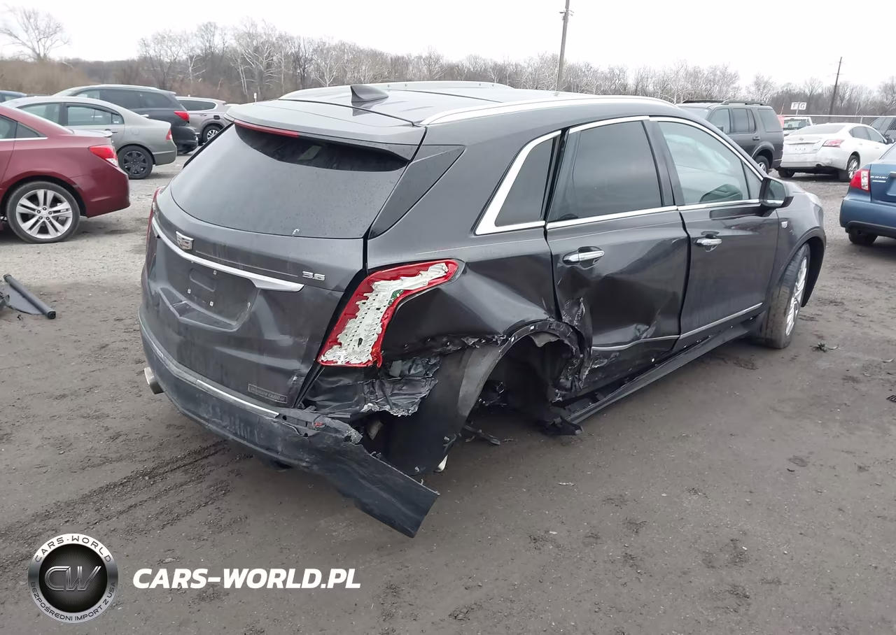 2017 Cadillac Xt5 Premium Luxury VIN:1GYKNCRSXHZ101452 - 4