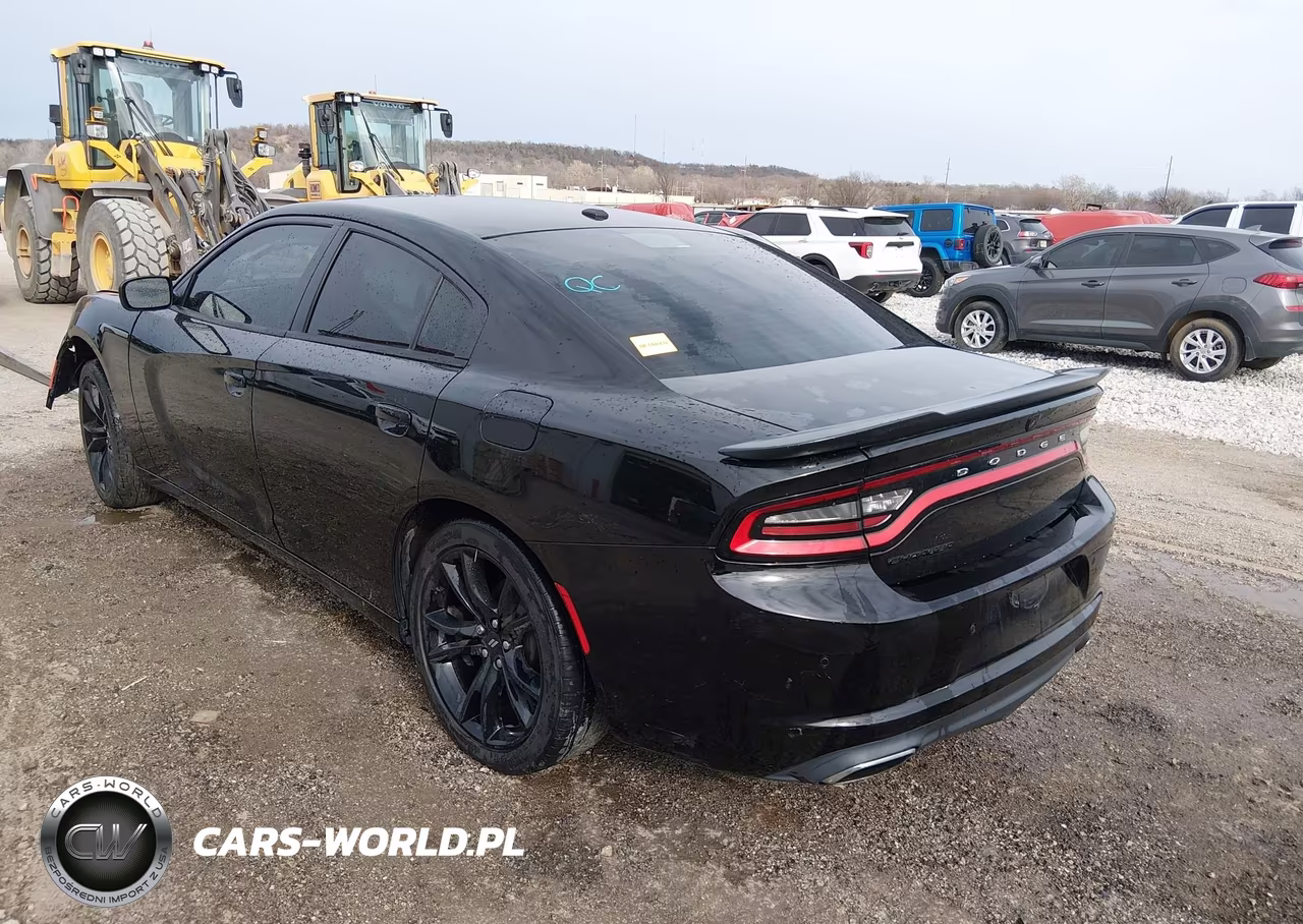 2018 Dodge Charger Sxt Rwd VIN:2C3CDXBG7JH157806 - 3