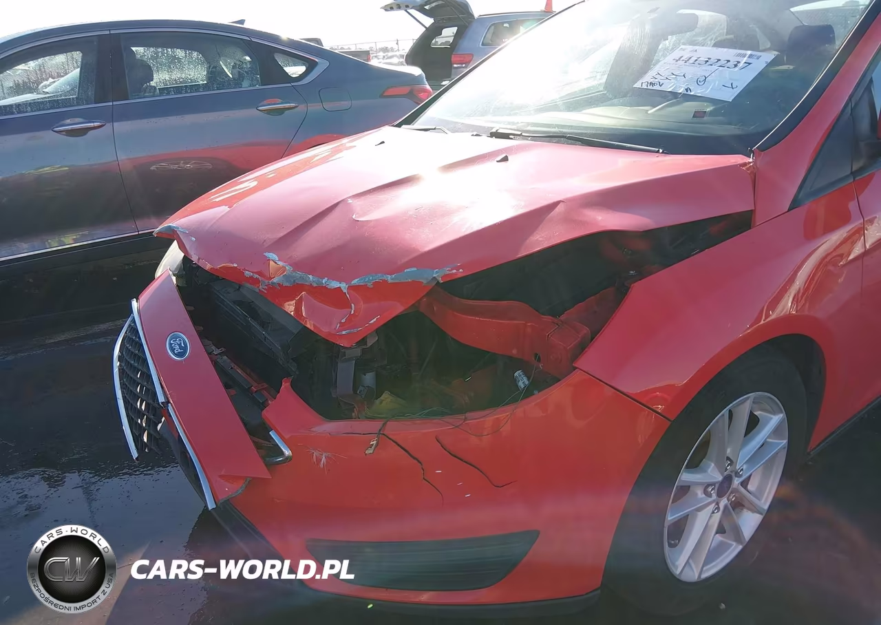 2017 Ford Focus Se VIN:1FADP3F29HL259691 - 6
