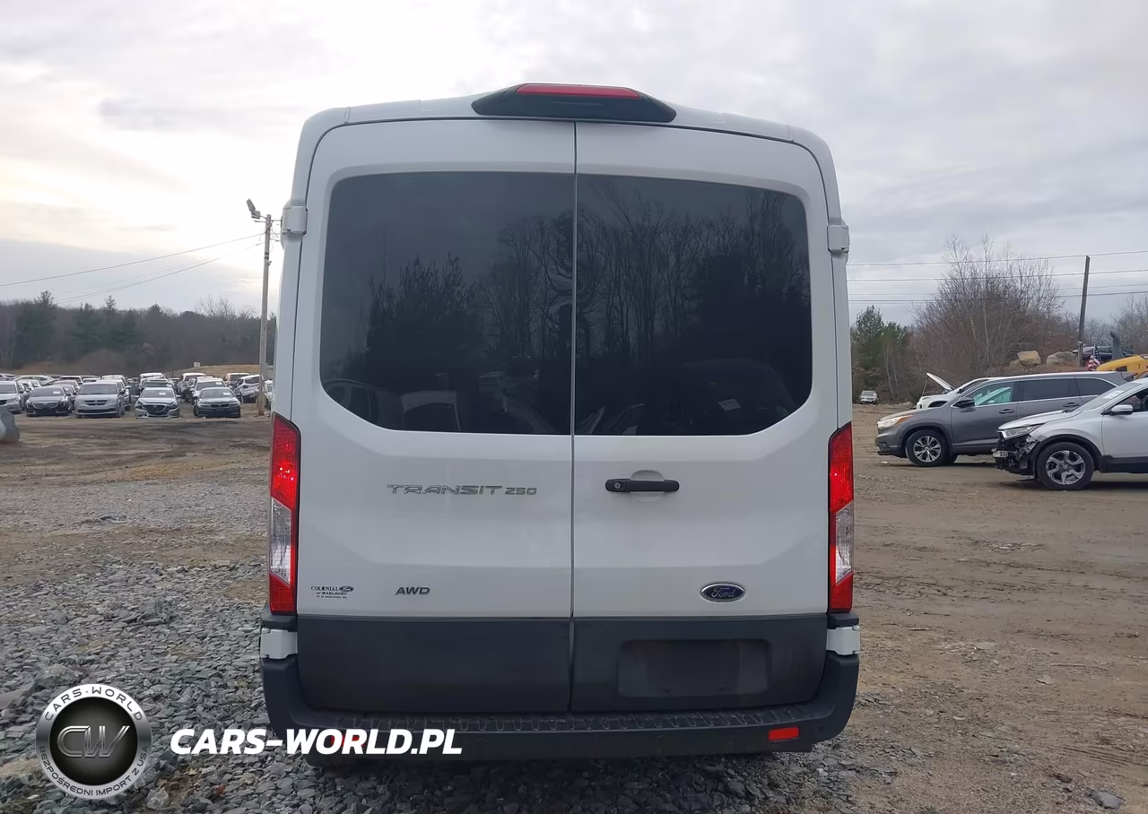 2022 Ford Transit-250 VIN:1FTBR2C86NKA22821 - 17