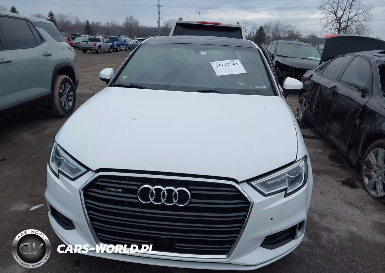 2018 Audi A3 2.0T Premium VIN:WAUB8GFF0J1044143 - 12