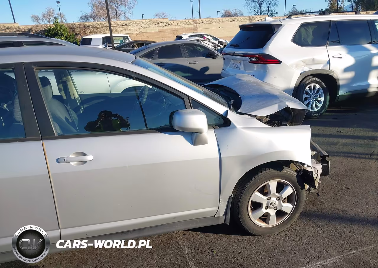 2008 Nissan Versa 1.8Sl VIN:3N1BC13E18L419361 - 13
