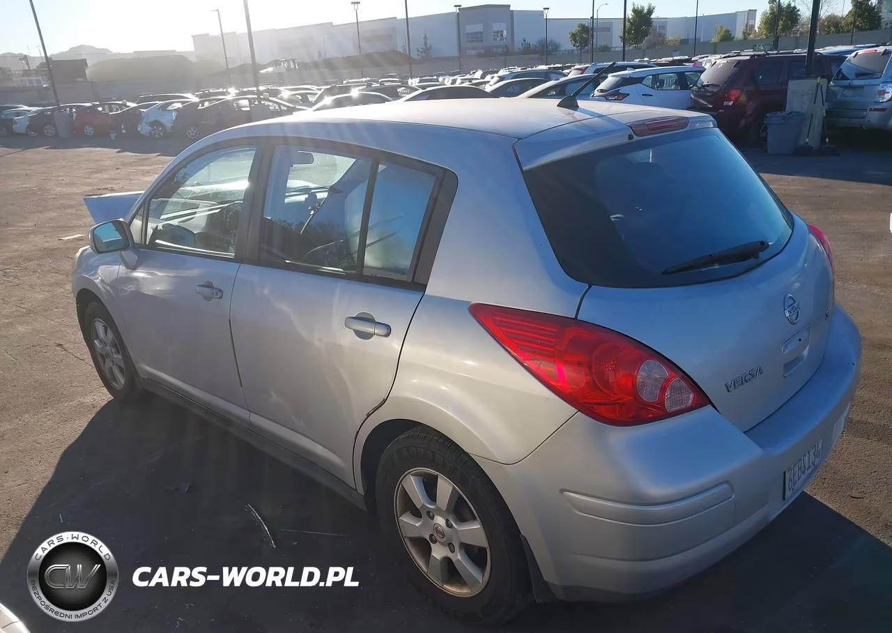 2008 Nissan Versa 1.8Sl VIN:3N1BC13E18L419361 - 3