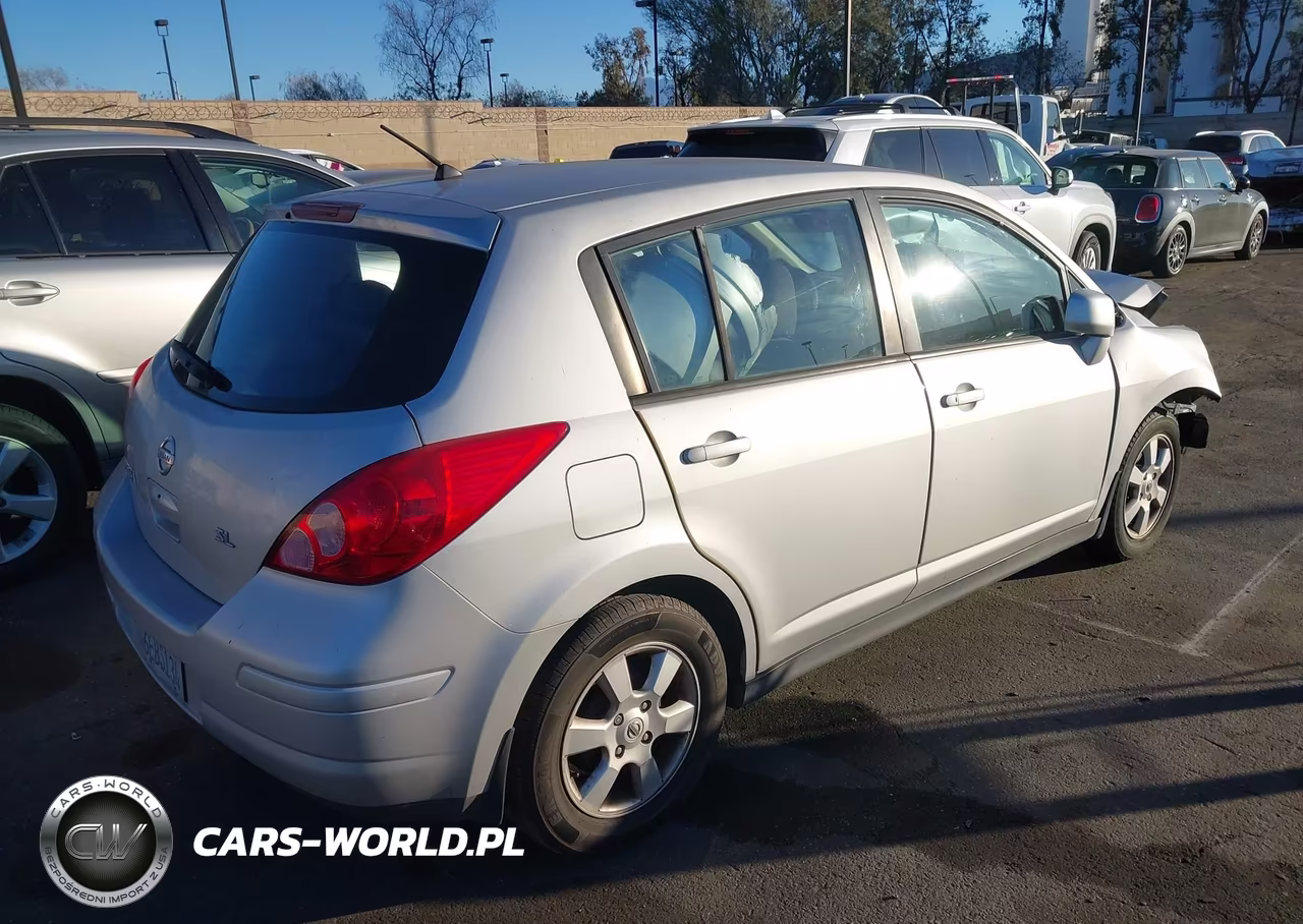 2008 Nissan Versa 1.8Sl VIN:3N1BC13E18L419361 - 4