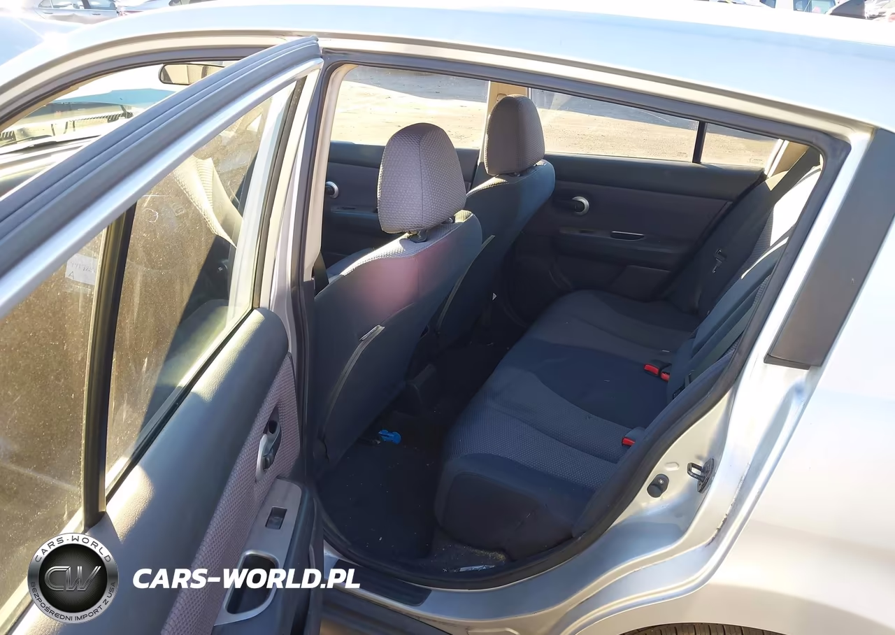 2008 Nissan Versa 1.8Sl VIN:3N1BC13E18L419361 - 8