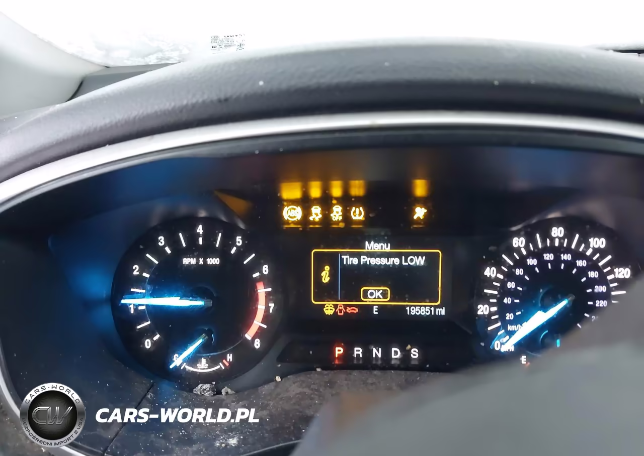 2015 Ford Fusion Se VIN:1FA6P0H77F5114974 - 7