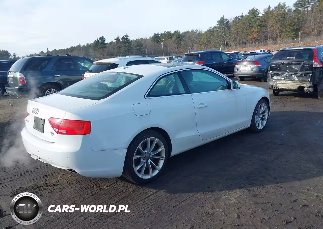 2014 Audi A5 2.0T Premium VIN:WAULFAFR4EA009824 - 4