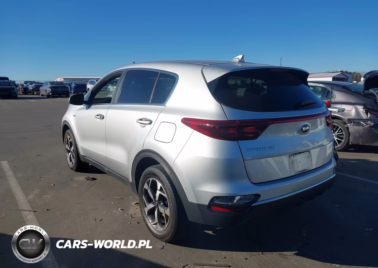 2020 Kia Sportage Lx VIN:KNDPMCAC4L7737825 - 3