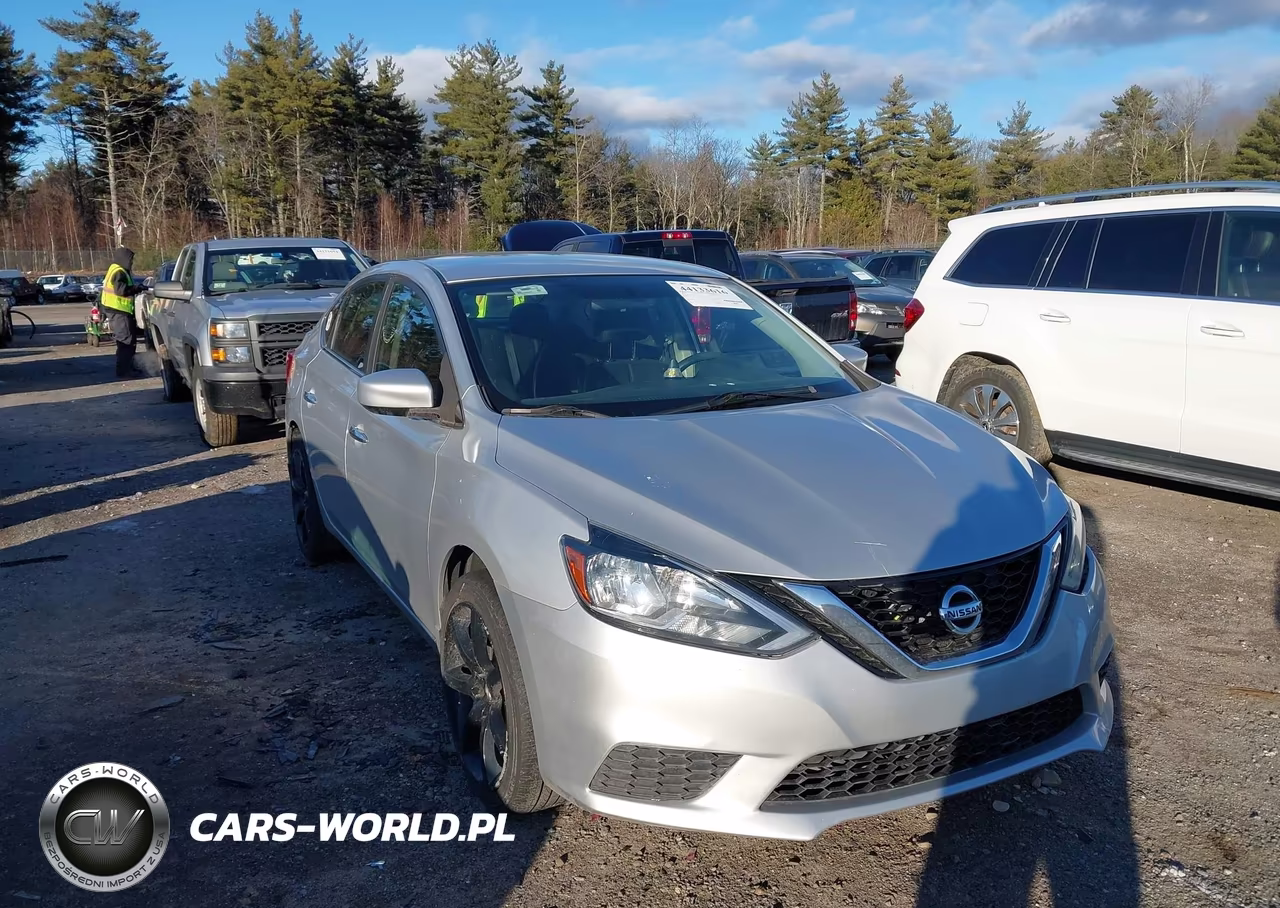 2017 Nissan Sentra S – zdjęcie 1 z 16