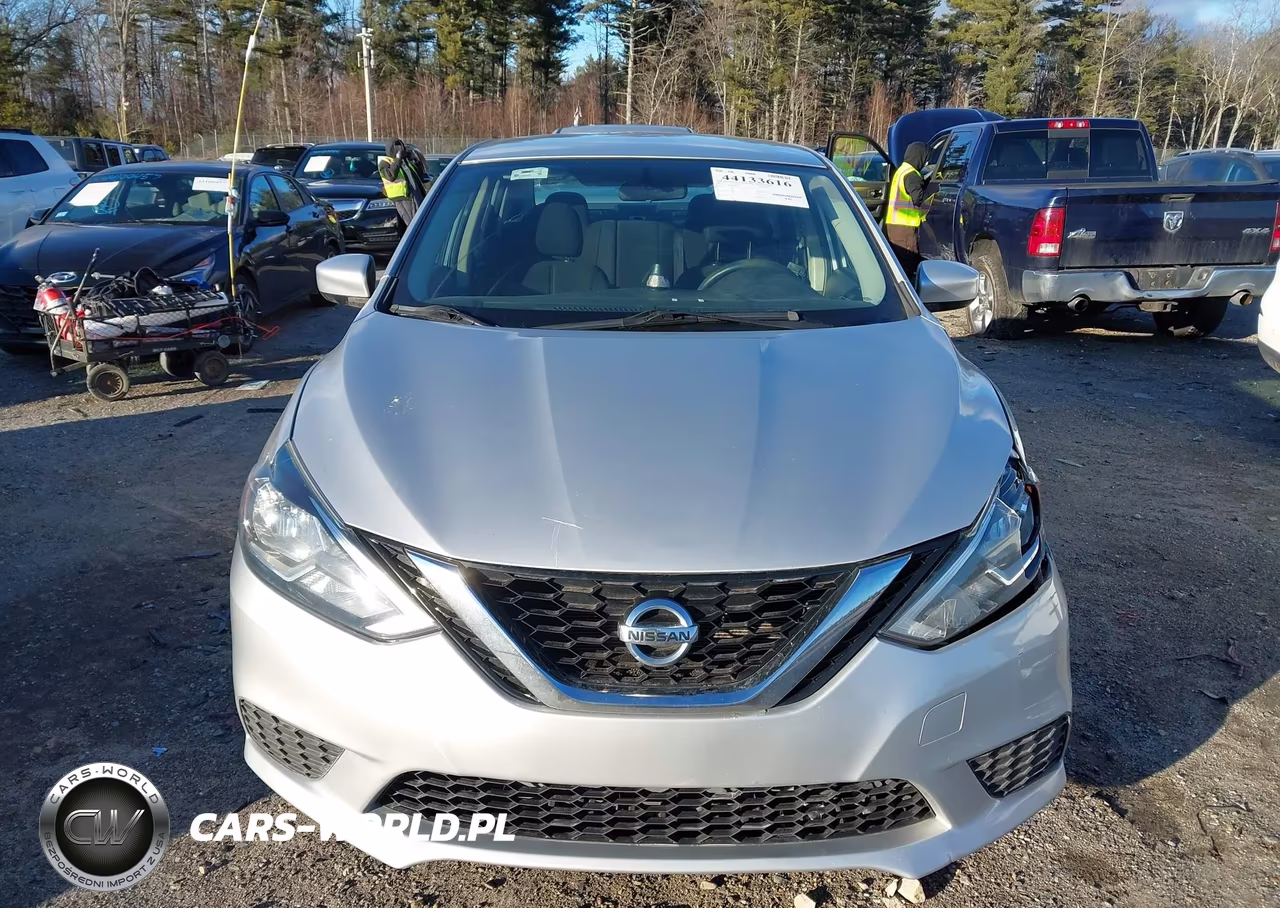 2017 Nissan Sentra S VIN:3N1AB7APXHY384232 - 12