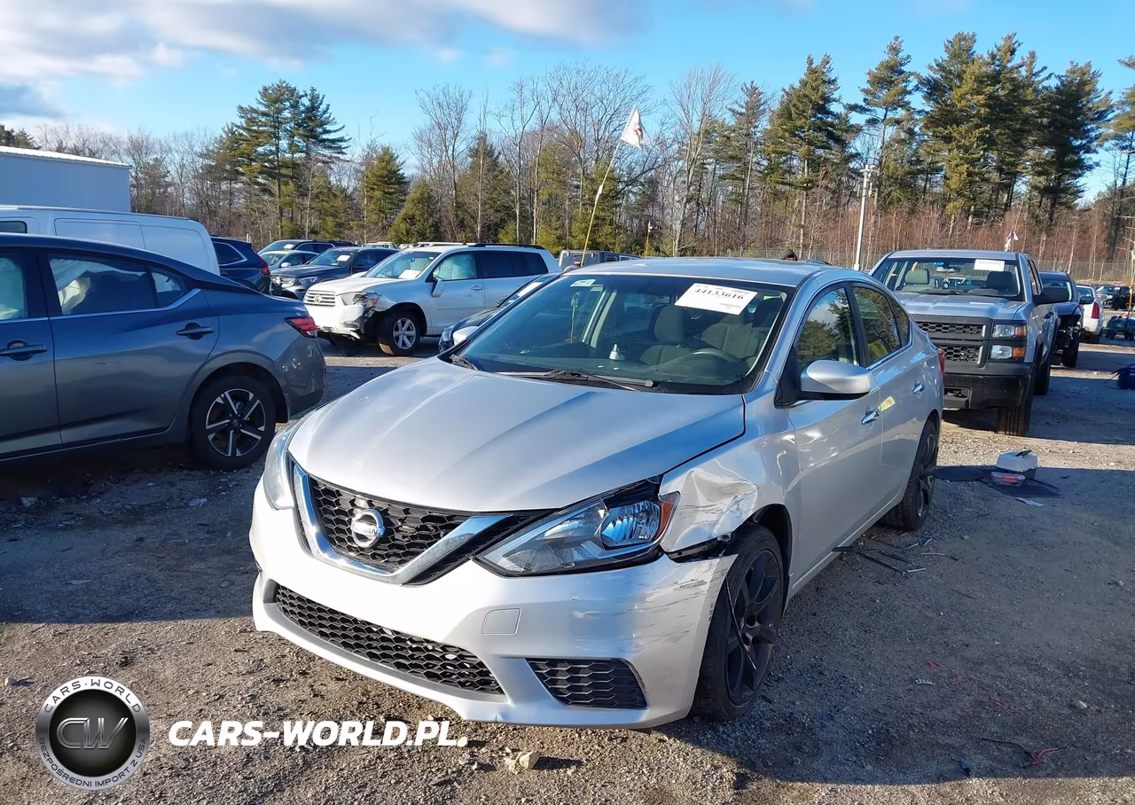 2017 Nissan Sentra S VIN:3N1AB7APXHY384232 - 2