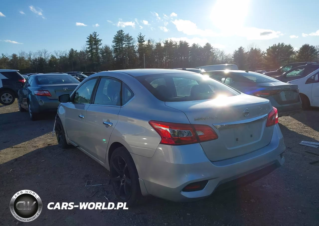 2017 Nissan Sentra S VIN:3N1AB7APXHY384232 - 3