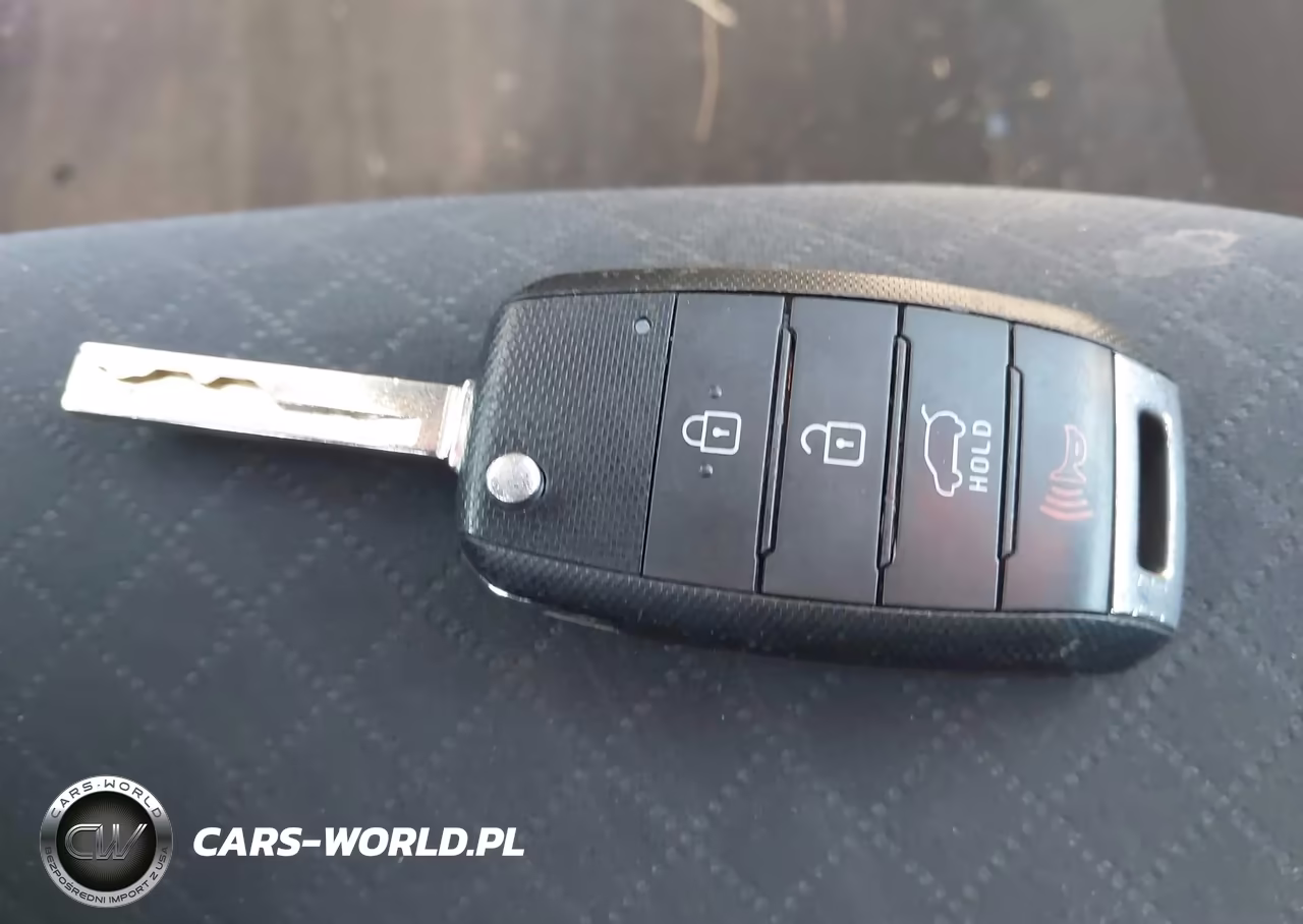 2018 Kia Sorento 3.3L Lx VIN:5XYPG4A53JG372617 - 11