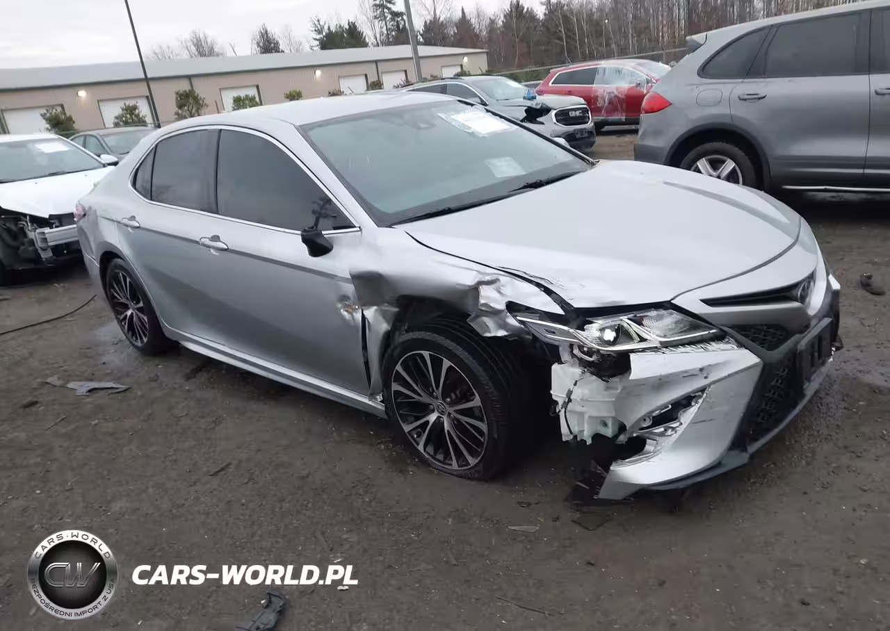 2020 Toyota Camry Se Awd