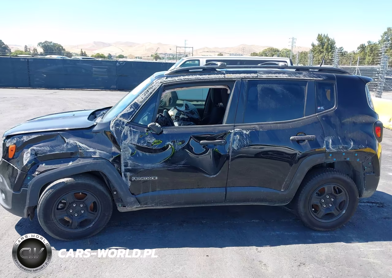 2017 Jeep Renegade Sport 4X4 VIN:ZACCJBABXHPG35366 - 14