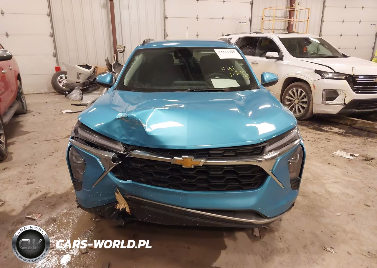2025 Chevrolet Trax Fwd Lt VIN:KL77LHEP2SC037981 - 12