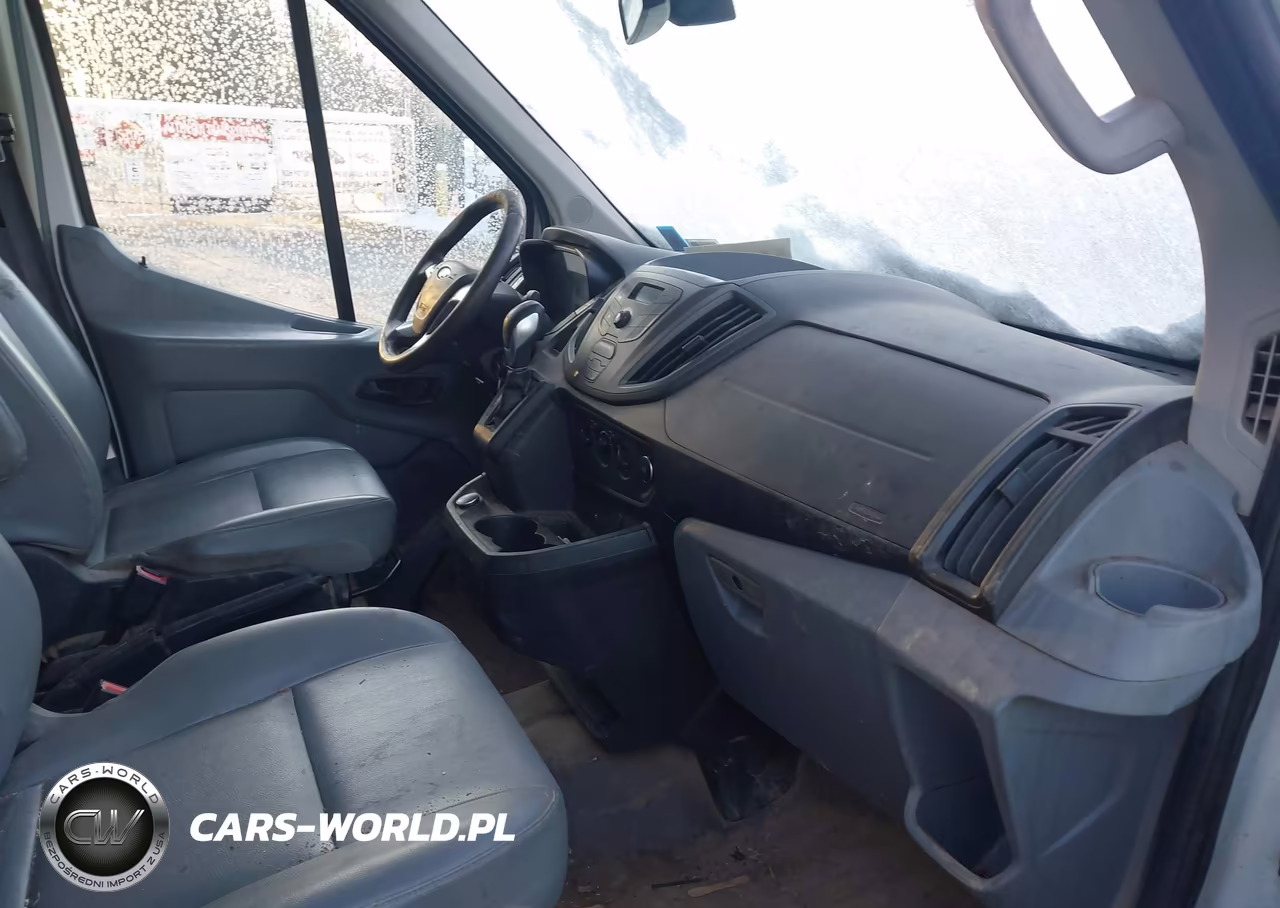 2019 Ford Transit-250 VIN:1FTYR2CM1KKA45765 - 5