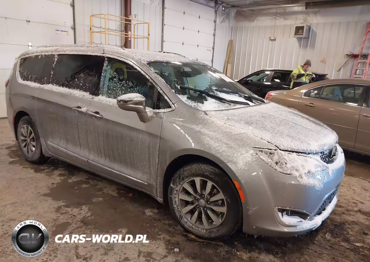 2020 Chrysler Pacifica Hybrid Limited