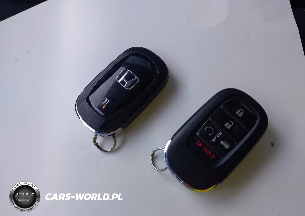 2025 Honda Accord Hybrid Sport-L VIN:1HGCY2F77SA020329 - 11