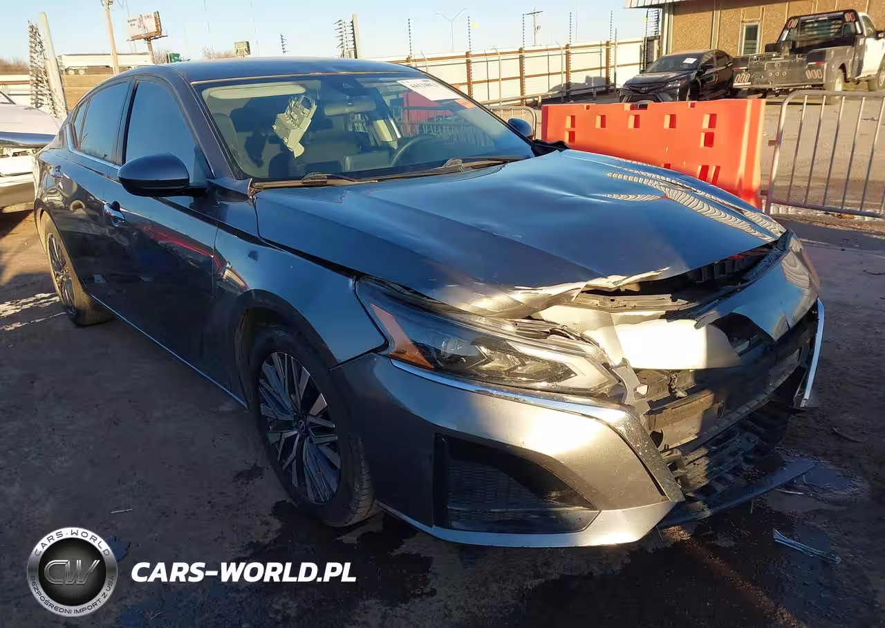 2023 Nissan Altima Sv Fwd