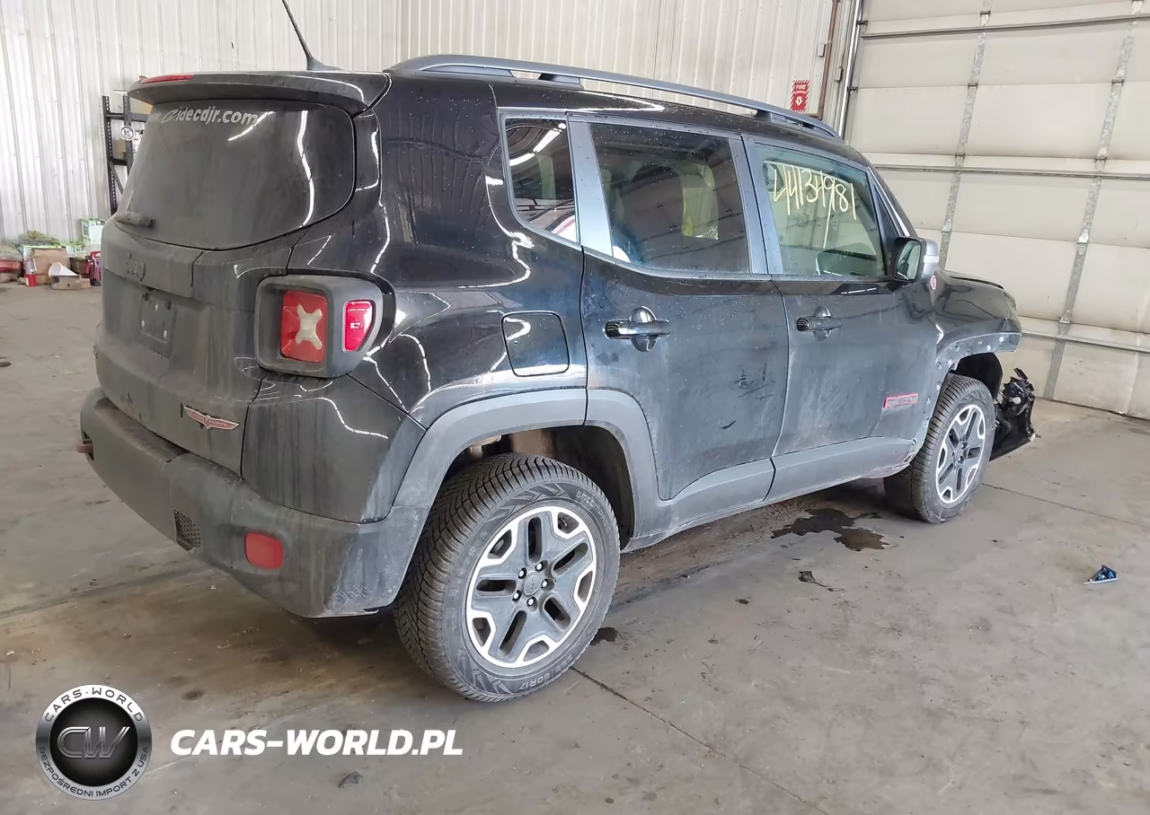 2016 Jeep Renegade Trailhawk VIN:ZACCJBCT0GPE36248 - 4