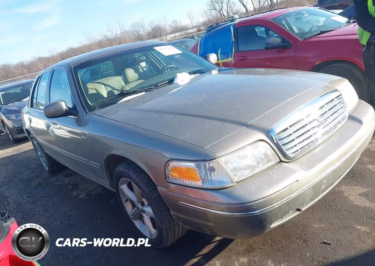 2003 Ford Crown Victoria Lx
