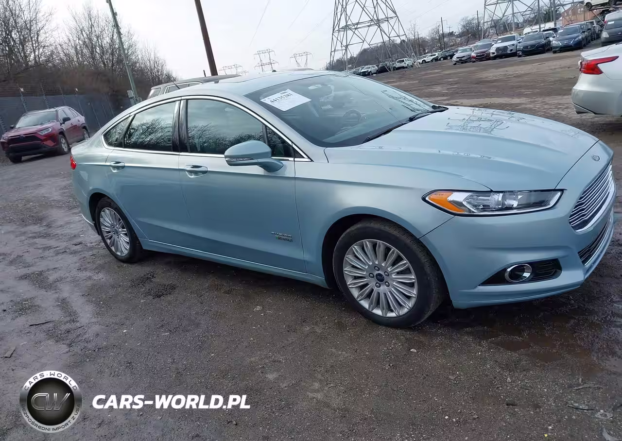 2013 Ford Fusion Energi Titanium