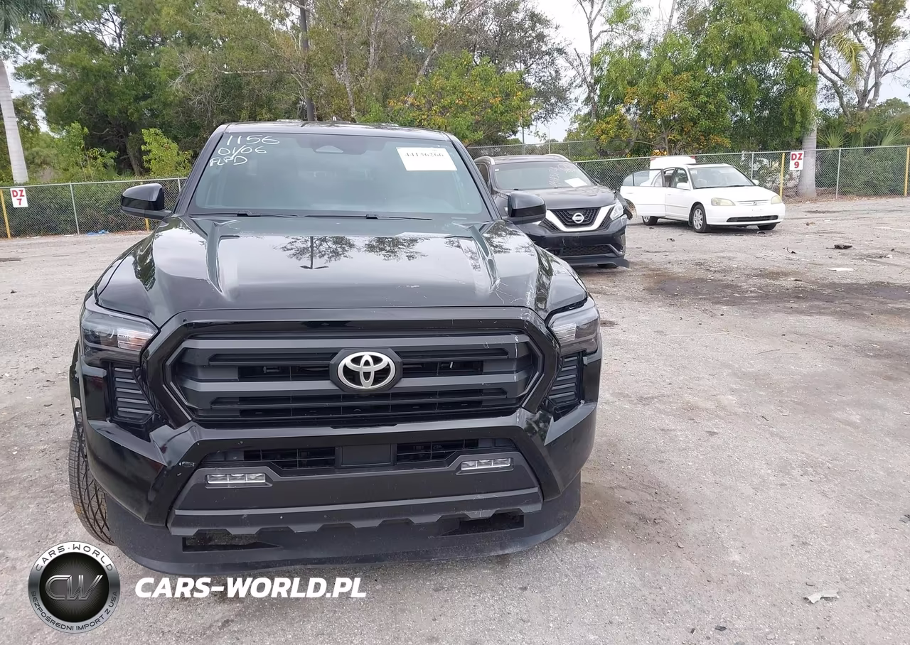 2025 Toyota Tacoma Sr5 VIN:3TMKB5FNXSM041156 - 13