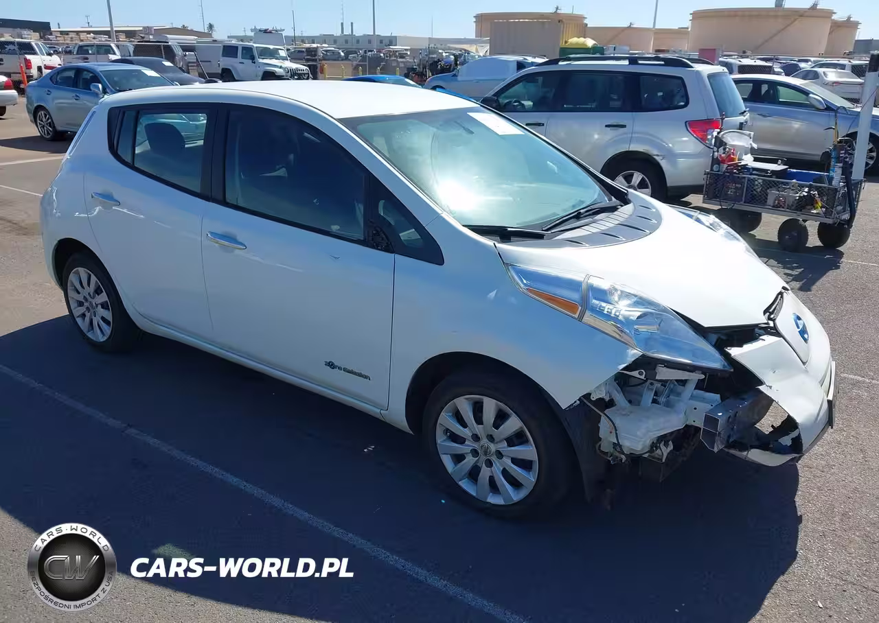 2015 Nissan Leaf S