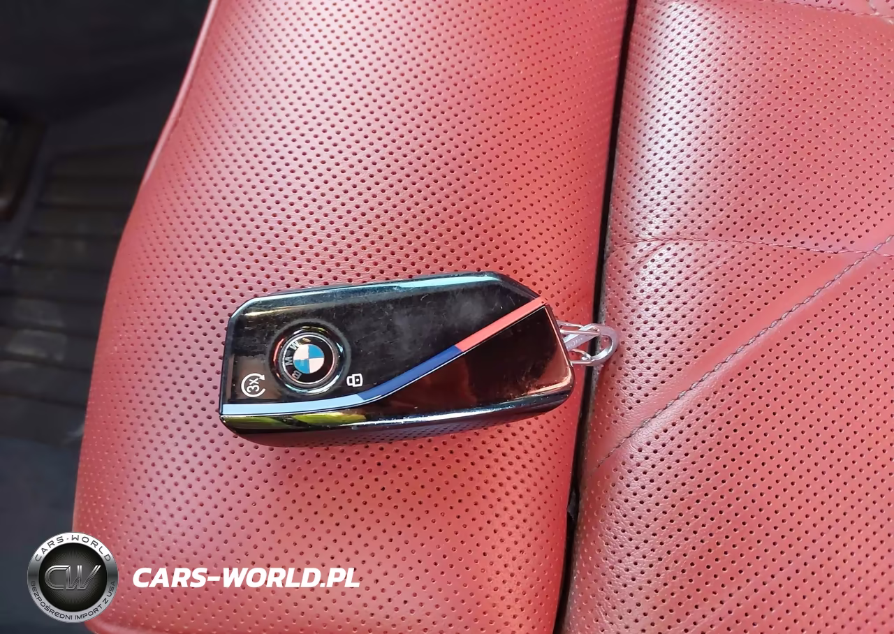 2024 BMW Xm VIN:5YM23CS05R9V95085 - 11