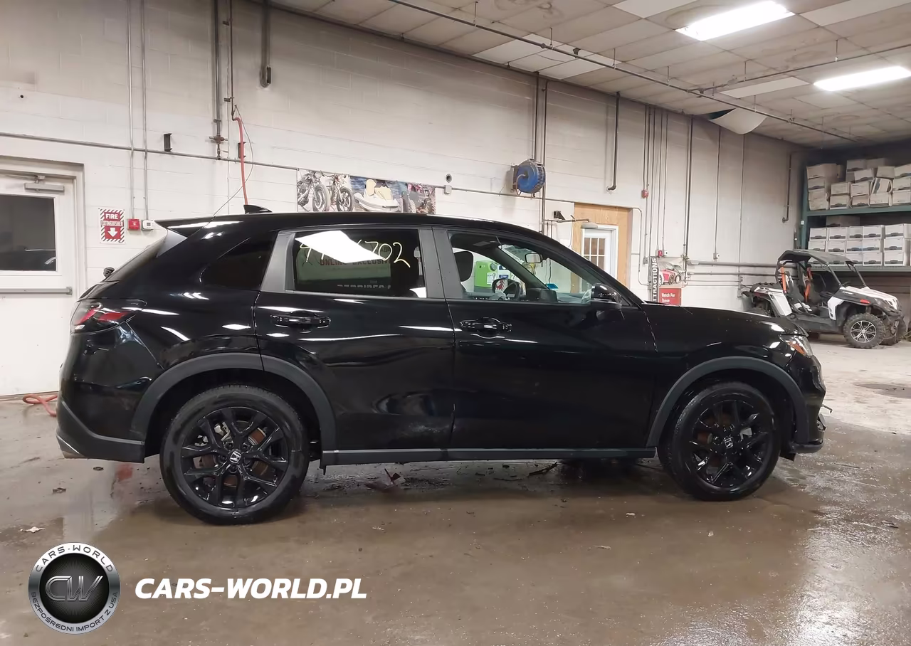 2025 Honda Hr-V Awd Sport VIN:3CZRZ2H58SM775701 - 13