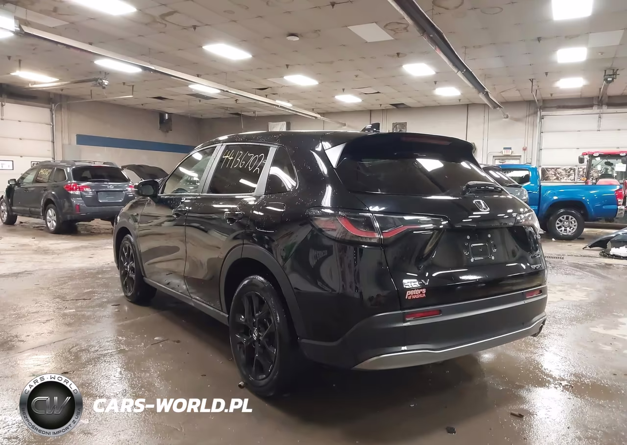 2025 Honda Hr-V Awd Sport VIN:3CZRZ2H58SM775701 - 3