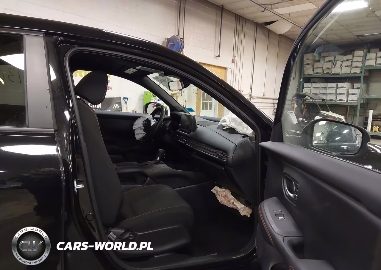 2025 Honda Hr-V Awd Sport VIN:3CZRZ2H58SM775701 - 5