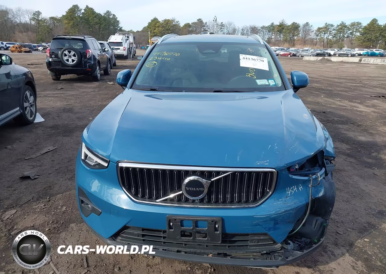 2023 Volvo Xc40 B5 Plus Bright Theme VIN:YV4L12UNXP2939177 - 12