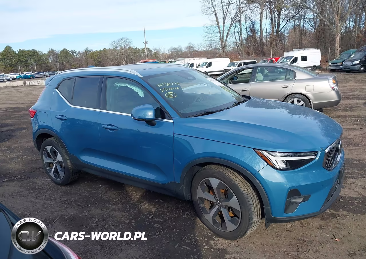 2023 Volvo Xc40 B5 Plus Bright Theme VIN:YV4L12UNXP2939177 - 13
